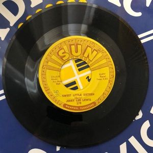 Jerry Lee Lewis How's My Ex Treating You Vinyl 45 Record '62